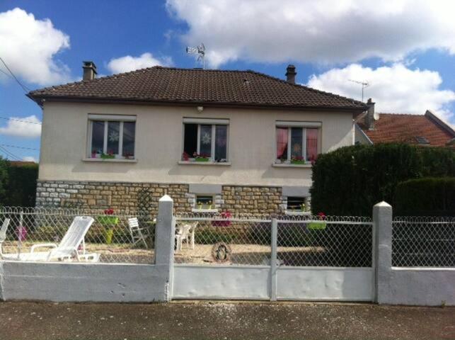 Blue Room, Kitchenette Chaumont  Exterior foto